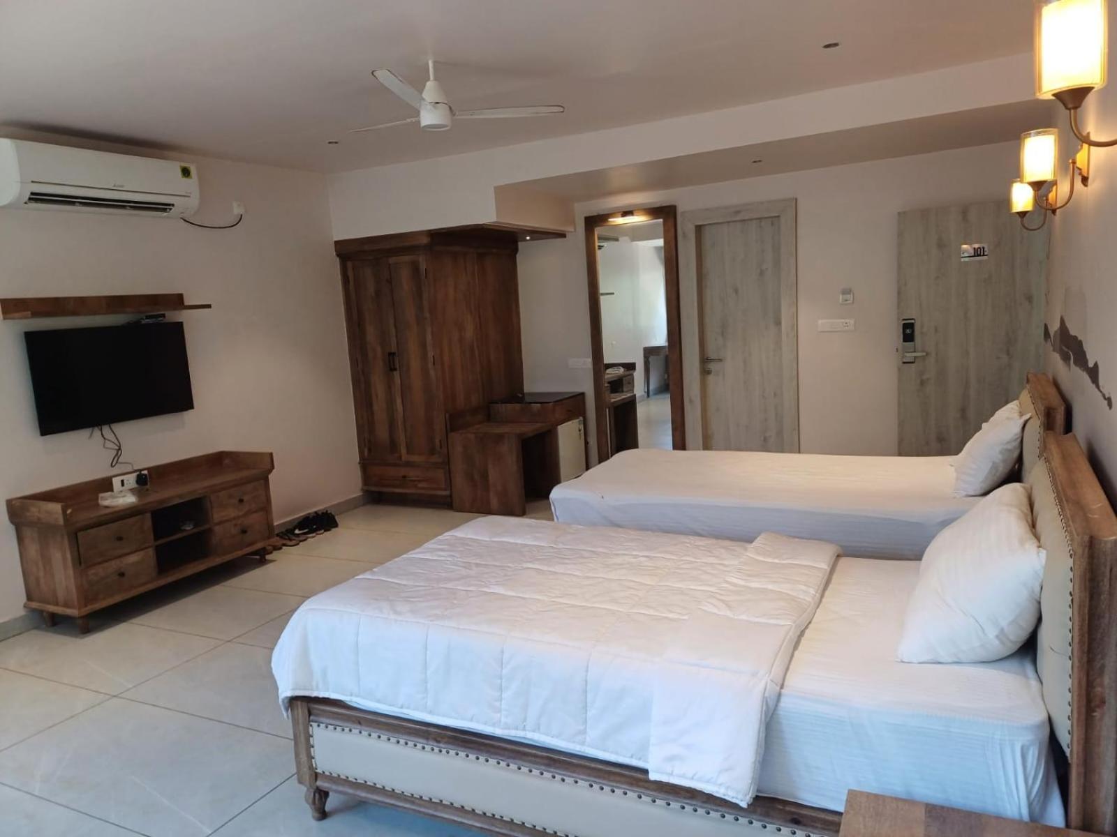 Ariena By Spree Hotels Goa Морджим Екстер'єр фото